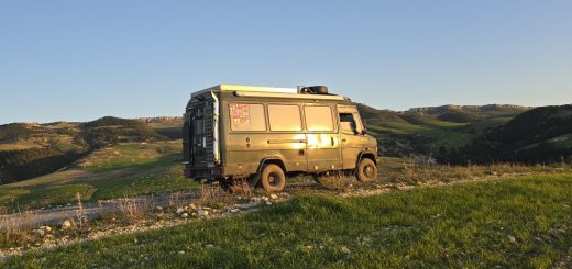 Schwarzgrünes Beschleunigungswunder im Abendrot