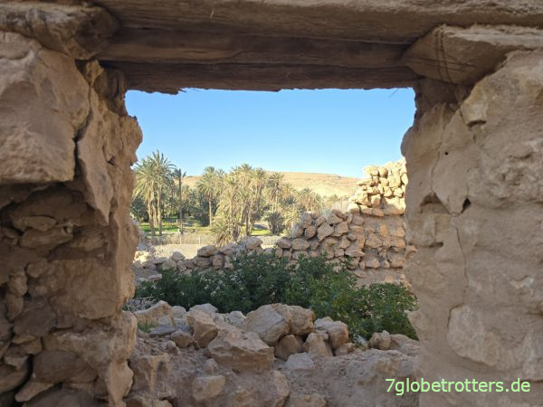 Verlassene Häuser in der Bergoase von Mides