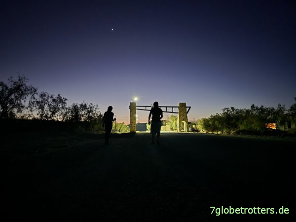 Nachtwanderung durch die Bergoase Midès