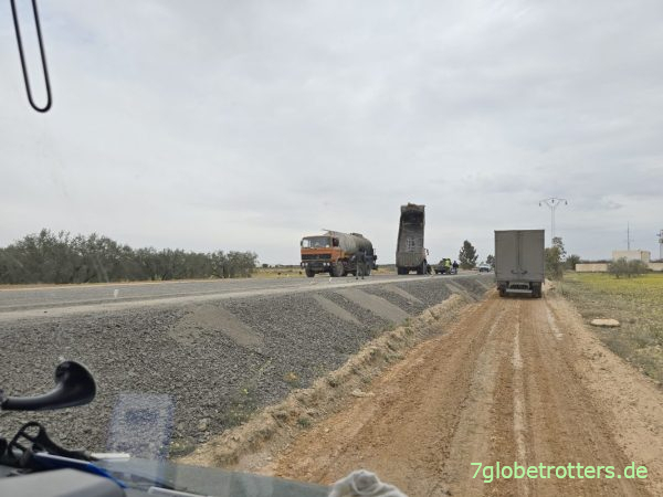 Baustelle bei Kairouan Tunesien