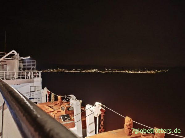 GNV-Fähre vor Genua Italien