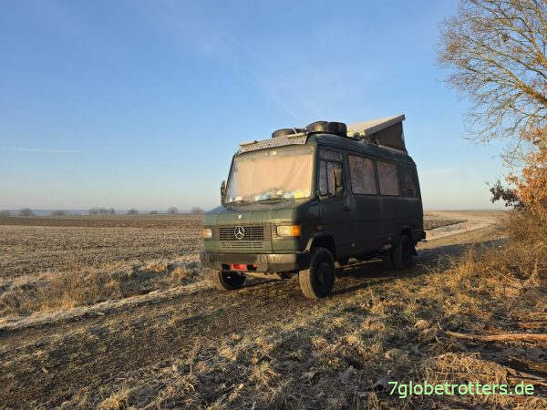 Mercedes 711D im Altmühltal Mercedes 711D im Altmühltal