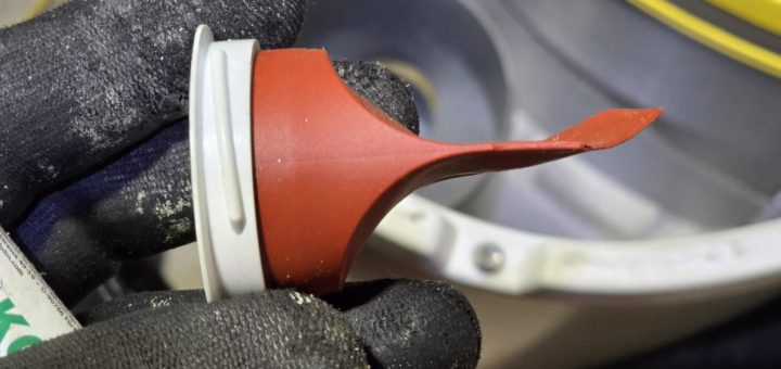 CULU Geruchsverschluss DN 40 mit Membran für die Trockentrenntoilette