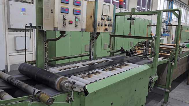 Reifenherstellung im Reifenwerk Heidenau Reifenherstellung im Reifenwerk Heidenau