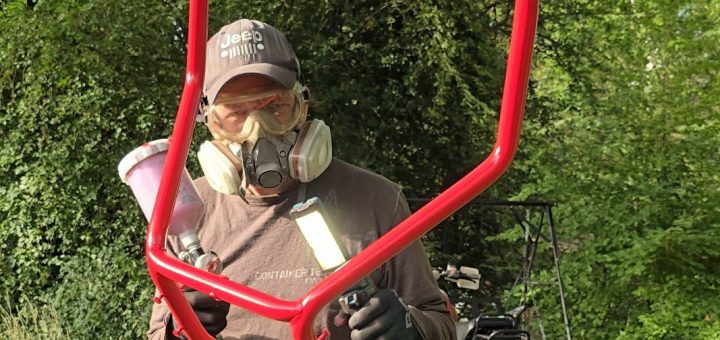 Wasserrohre demontieren und lackieren BMW R100GS Paris Dakar