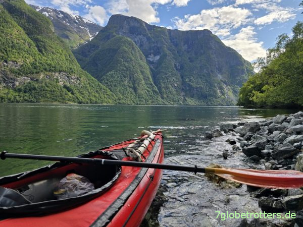 Raddelrast am Lægdalsfjossen am Nærøyfjord Raddelrast am Lægdalsfjossen am Nærøyfjord