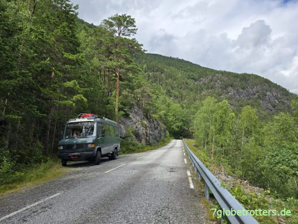 Rastplatz an der Hardangerbrua Rastplatz an der Hardangerbrua