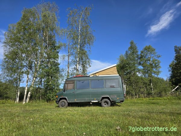 Wohnmobil Mercedes 711 mit Aufstelldach in Norwegen Wohnmobil Mercedes 711 mit Aufstelldach in Norwegen