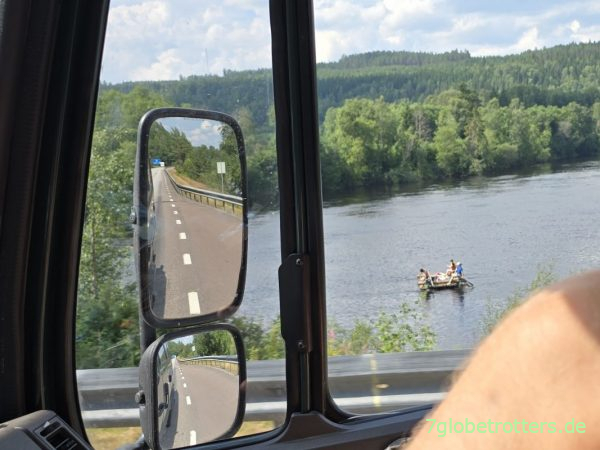 Flo&szlig;paddeln auf dem Klar&auml;lven