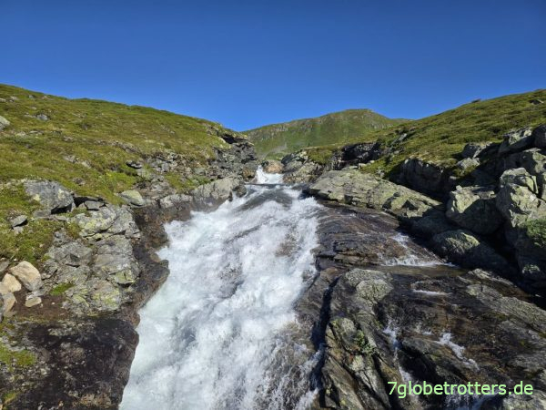 Namenloser Wasserfall am Tindevegen