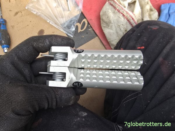 Breitere Fußrasten BMW R100GS Breitere Fußrasten BMW R100GS